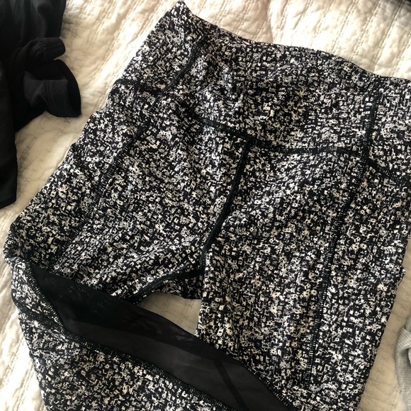 lululemon athletica Pants - Lululemon patterned leggings with mesh details
